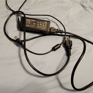 Lenovo REPLACEMENT AC Adapter for‎ Laptop model 90200325